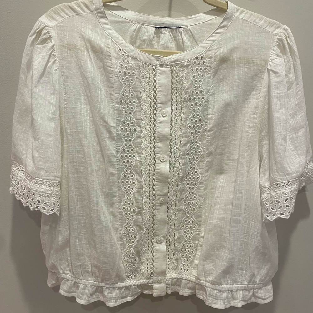 GAP White Lace Trim Blouse